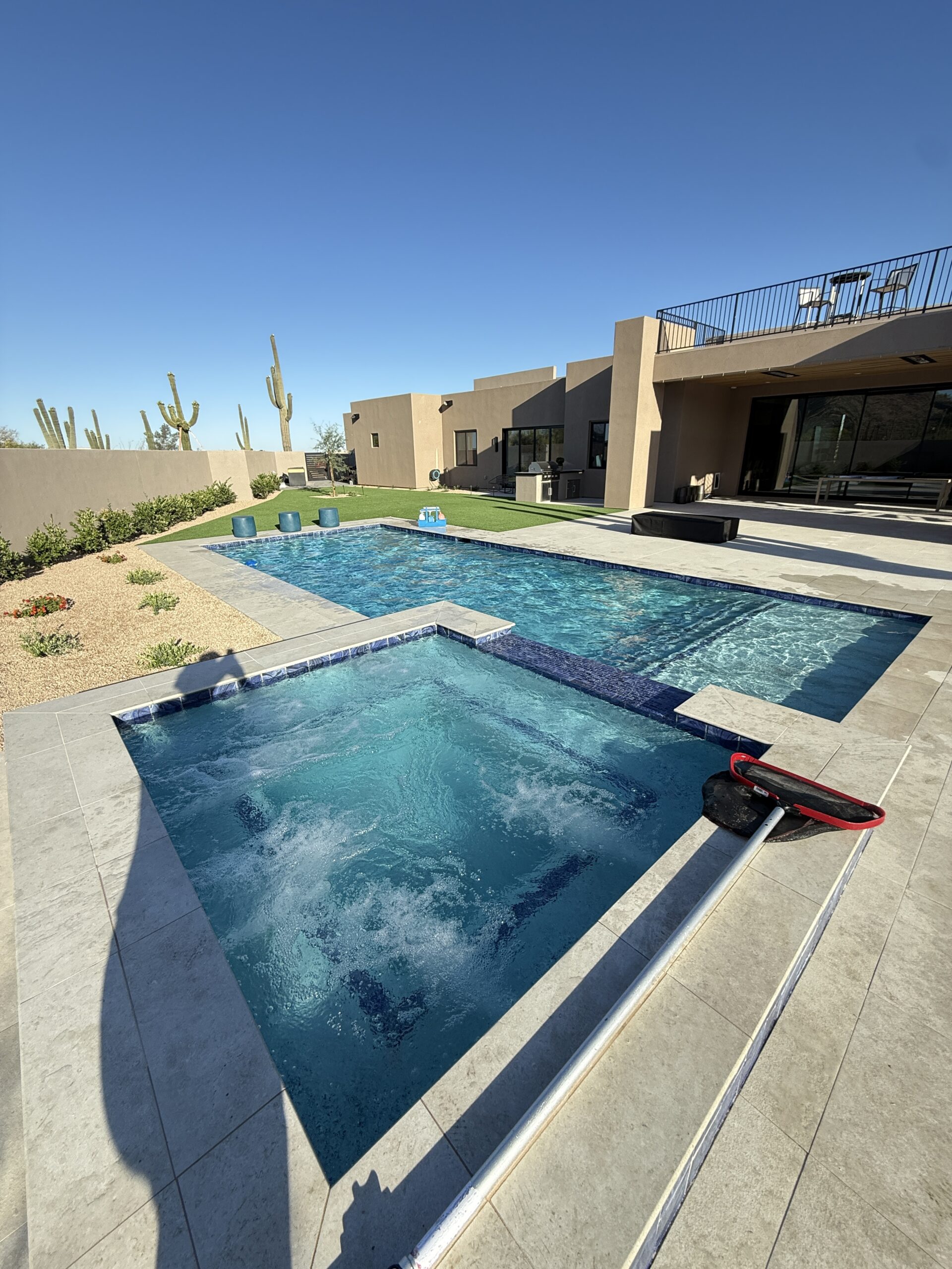Serviced pool